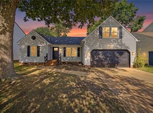 2460 Piney Bark Dr, Virginia Beach, VA 23456
