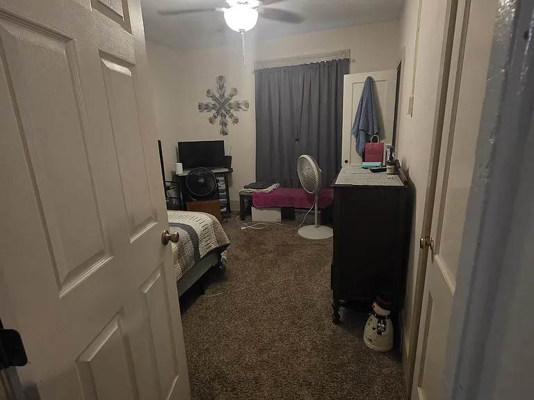 1528 Park Ave #1528 — Photo 4