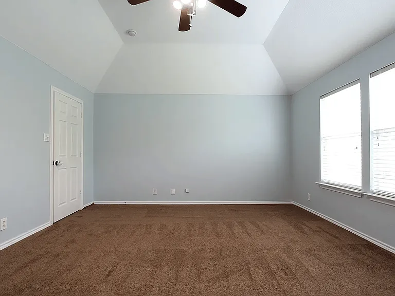 Owner's Suite - Upstairs