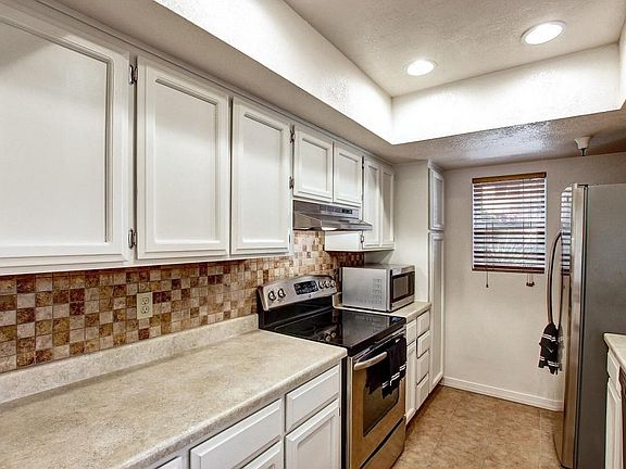 Kitchen Backsplash