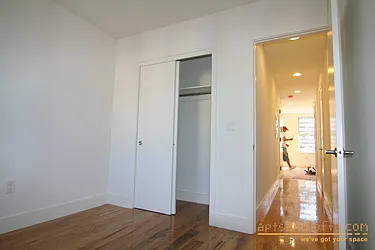 Rented by aptsandlofts.com