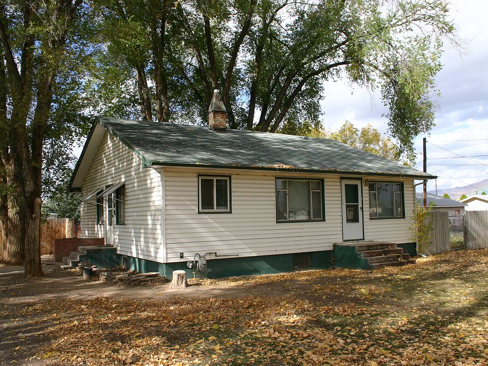 2nd image of 755 Crawford Ave