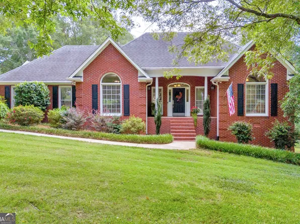 81 Gatewood Dr, Colbert, GA 30628