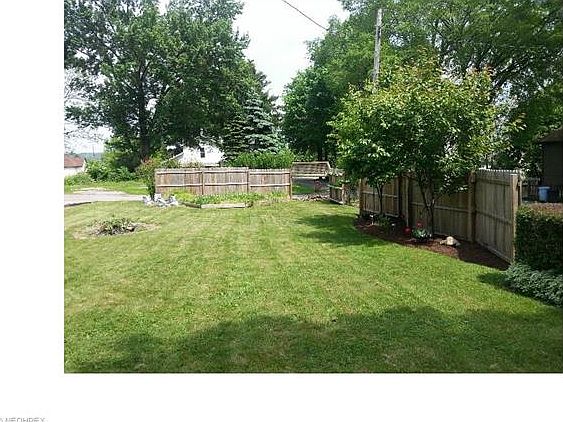 4th image of 8241 W Ohio St