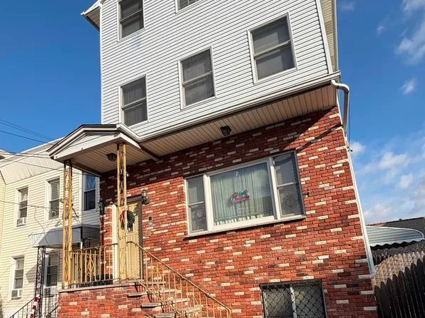 200 Culver Avenue image 1 of 13