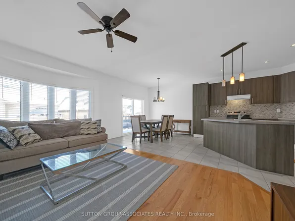 130 Lyle Dr, Clarington, ON L1C 0V7