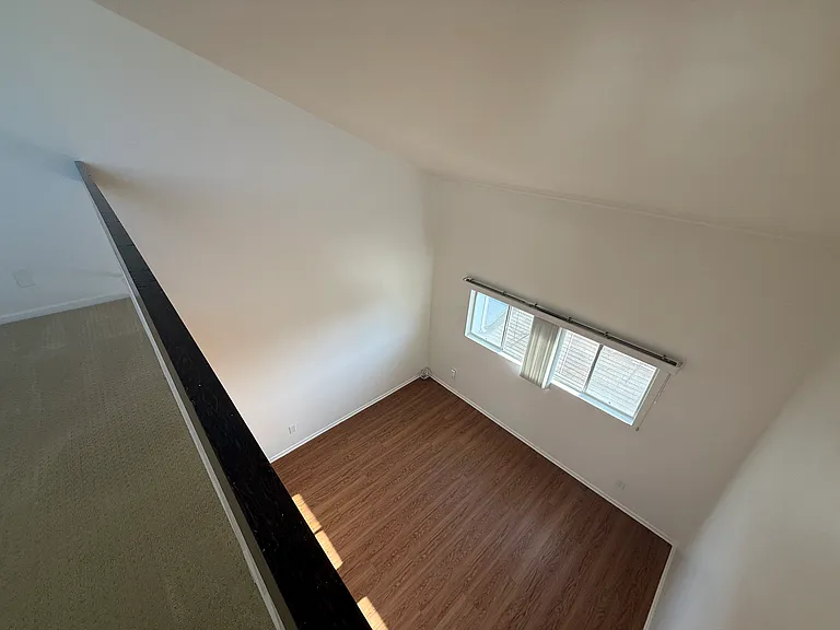 7838 W Manchester Ave #1 — Photo 11