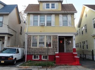 35 Oak Ave, Irvington, NJ 07111