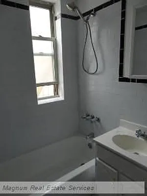 Rented by Magnum Realty Holdings, LLC | media 7