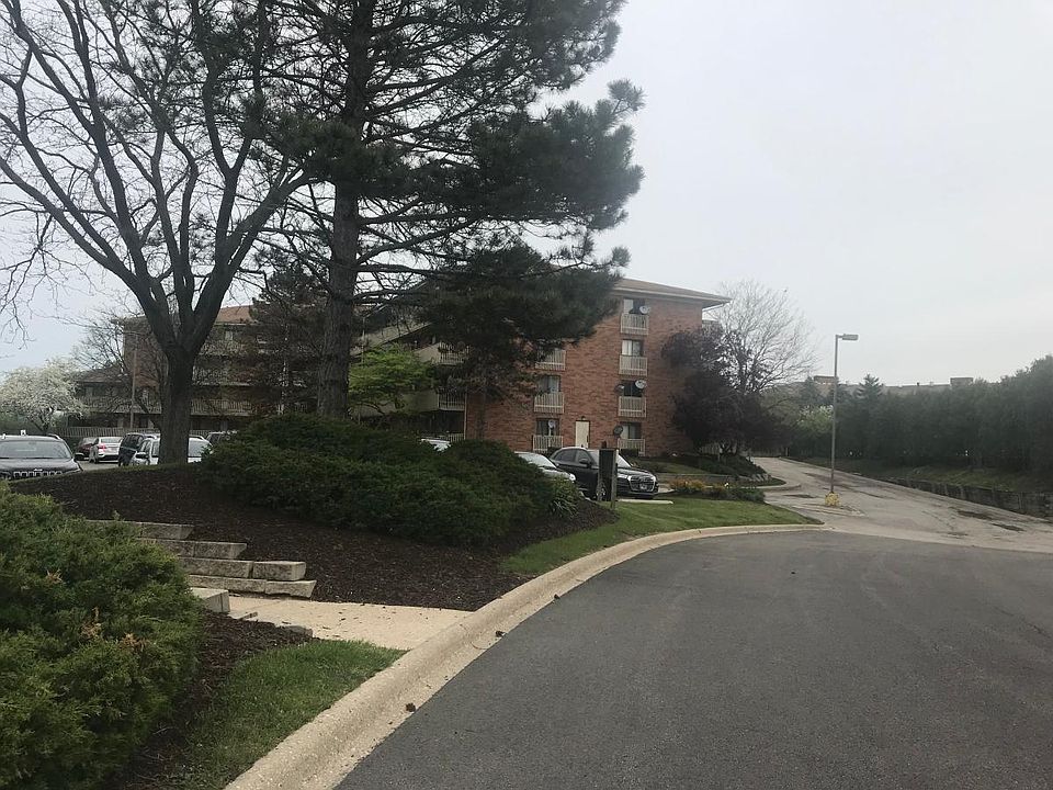 1st image of 1700 Wedgewood Dr APT 416