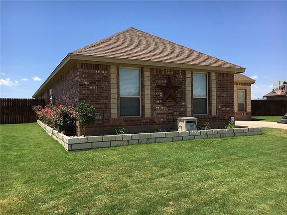 3rd image of 4633 Vista Del Sol