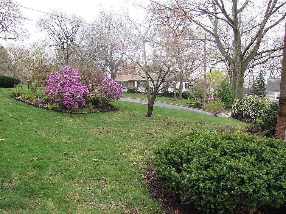 1st image of 84 Glendale Ave