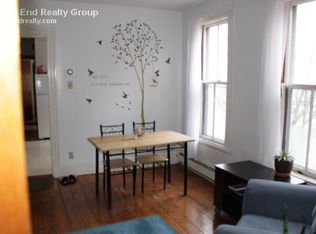 9 Putnam St #301R, Somerville, MA 02143