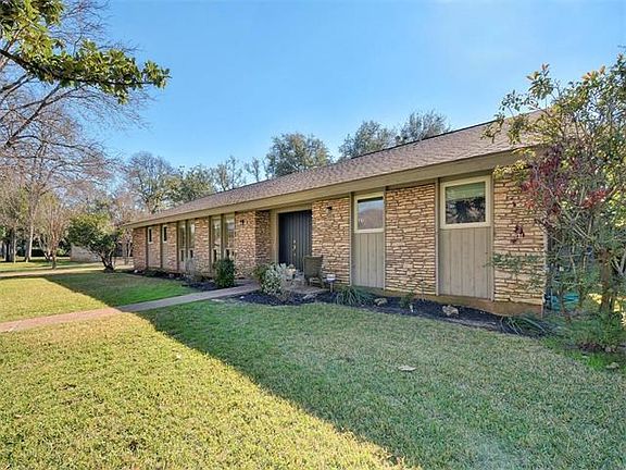 2nd image of 4105 N Hills Dr