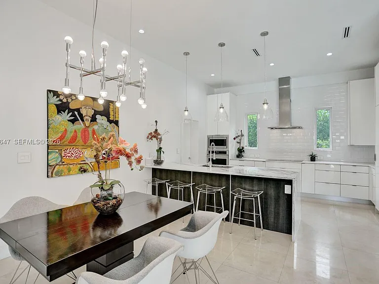 1601 Lugo Ave — Photo 15