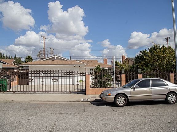 5th image of 3834 Loma Ln