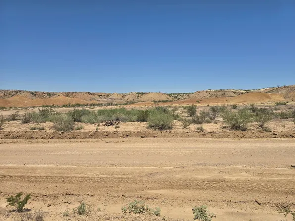 16283 Agua Fria Rd, Terlingua, TX 79852
