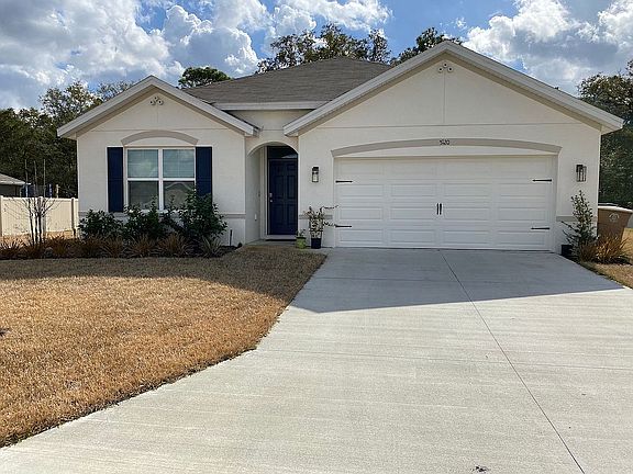 2nd image of 5120 NE 14th Pl