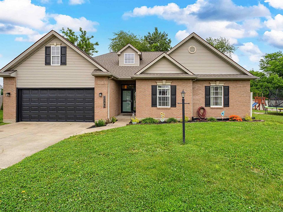 1st image of 2643 E Daffodil Ct