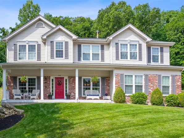 709 Emerald Oaks Ct, Eureka, MO 63025