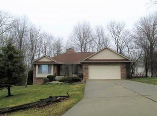 846 Wandering Ln, Beaver, WV 25813