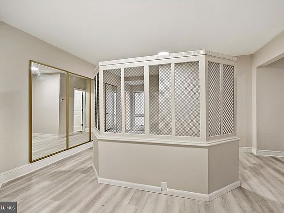 4th image of 12 Parkside Ave