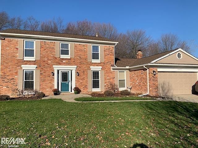 1st image of 34453 Lakewood Dr