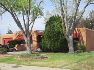913 Indiana St SE, Albuquerque, NM 87108