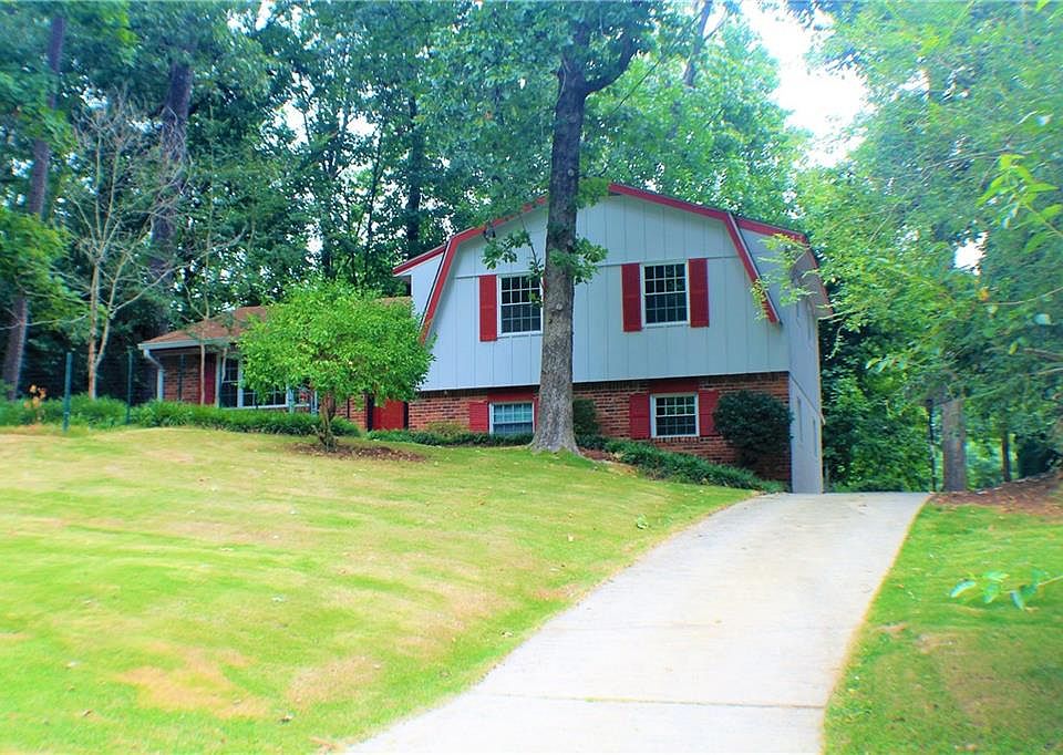 1st image of 1095 Creekdale Dr