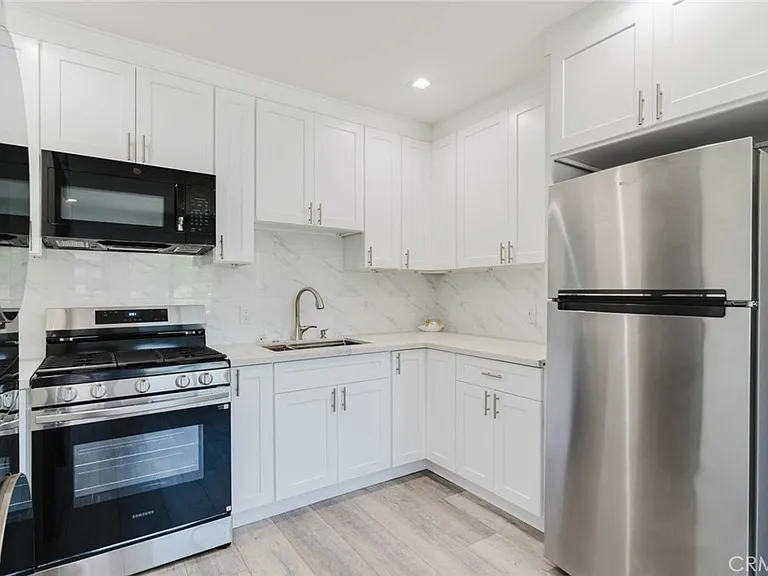 8544 Wisner Ave — Photo 8