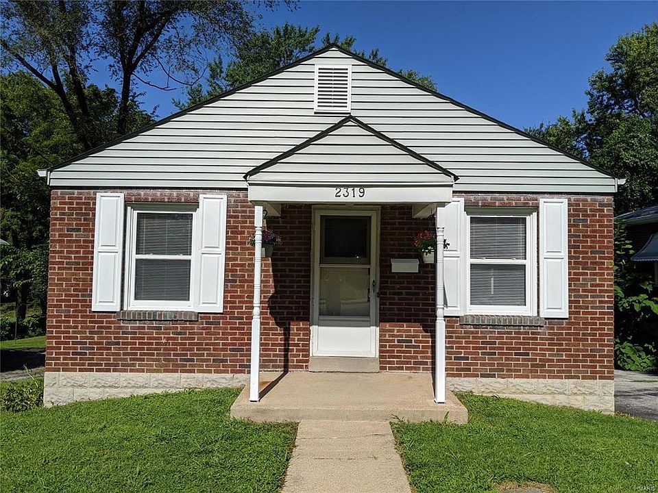 1st image of 2319 Spencer Ave