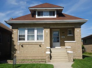 2706 Grove Ave, Berwyn, IL 60402