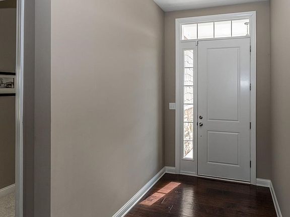 3rd image of 16714 Cavallina Ln
