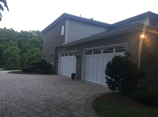 61 Roberts Way, North Kingstown, RI 02852