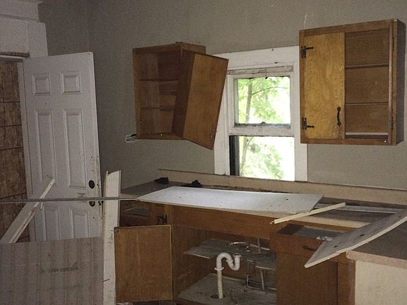 4th image of 425 N Euclid Ave