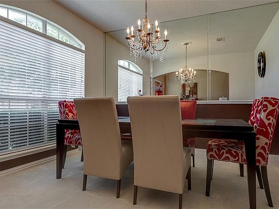 4th image of 812 Magnolia Trl