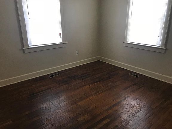 5th image of 451 Newport News Ave