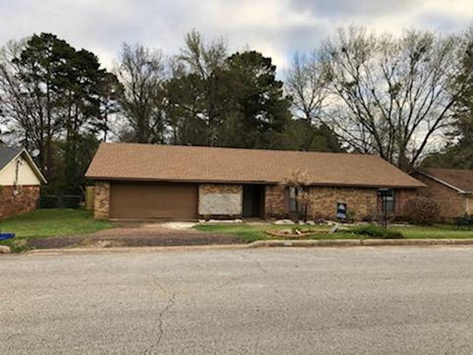 1st image of 1310 Trailwood Ln
