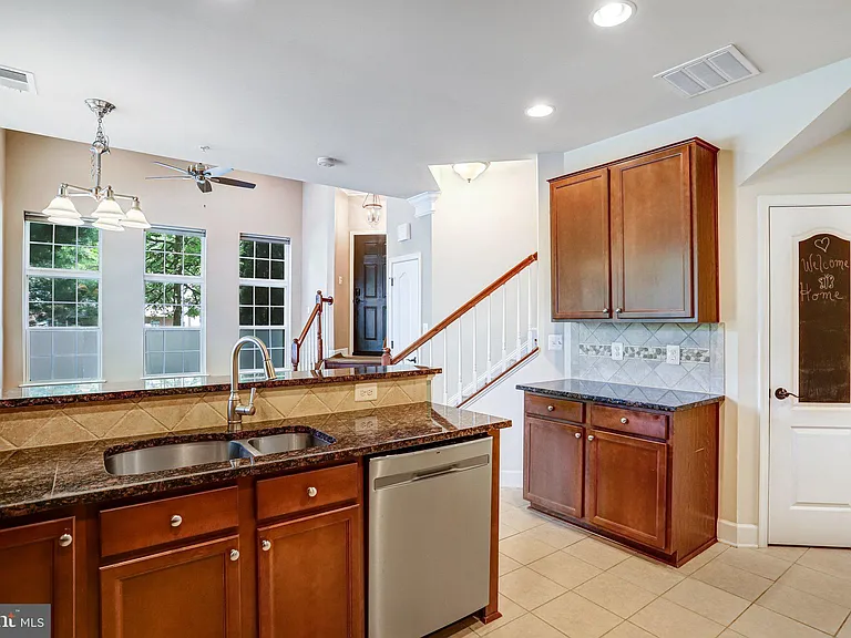 13526 Waterford Hills Blvd #13526 — Photo 18