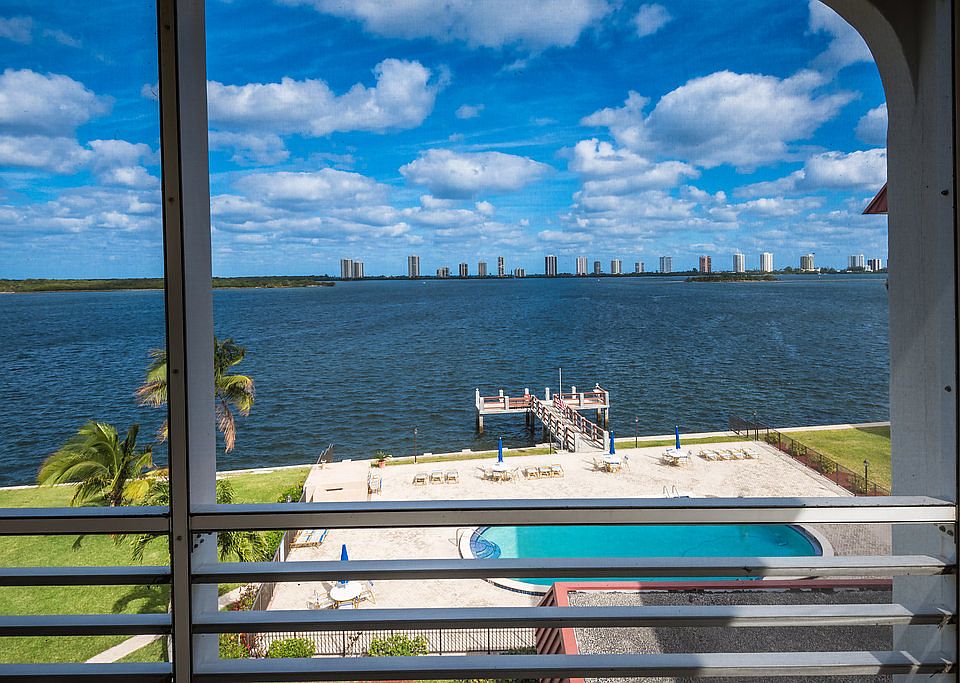1st image of 105 Paradise Harbour Blvd APT 501