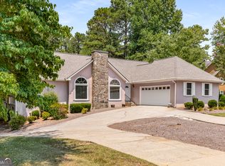191 Picketts Lake Dr, Acworth, GA 30101