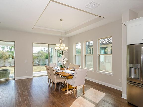 4th image of 621 Washington Oaks Ct