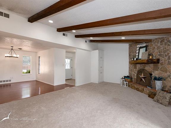 3rd image of 3298 Woodhollow Cir