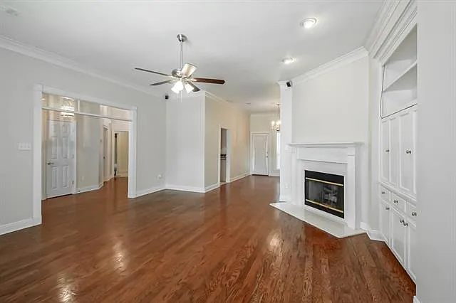 3070 Pine Pl — Photo 5