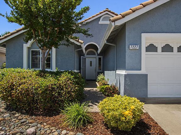 3rd image of 7227 Timberrose Way