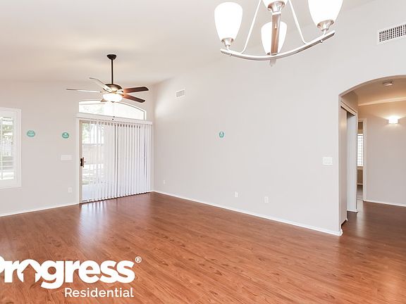 4th image of 7021 W Aire Libre Ave