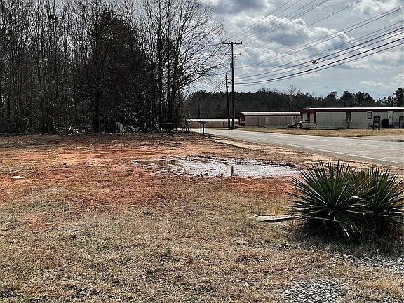 5th image of 293 S Pea Ridge Rd