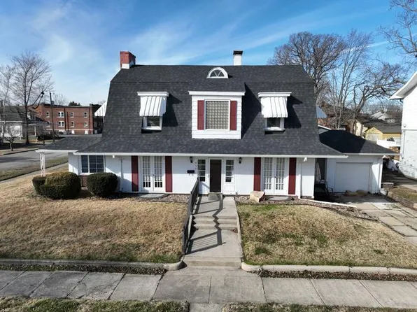 459 S 4th St, Clinton, IN 47842