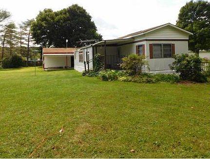 5th image of 142 Loomis Ln