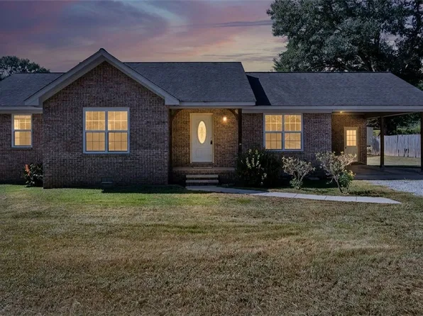 311 14th St NW, Fayette, AL 35555